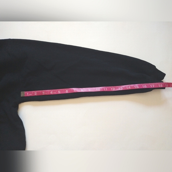 Disney Women's Black Sweatshirt Size S Holiday Mickey Mouse Fleece Pullover - Picture 9 of 10